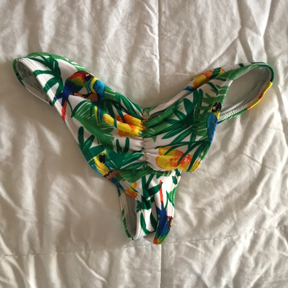 American Apparel Scrunch Bottoms